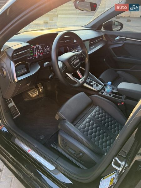 Седан Audi RS3 2022 в Львове