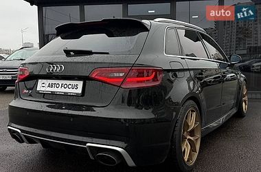 Седан Audi RS3 2016 в Киеве