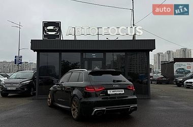 Седан Audi RS3 2016 в Киеве