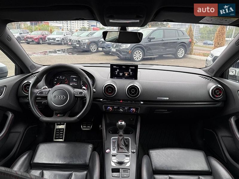 Седан Audi RS3 2016 в Києві