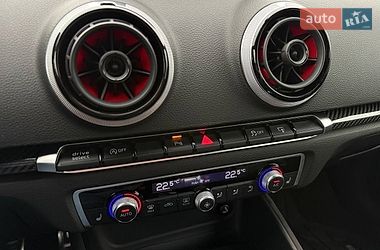 Седан Audi RS3 2016 в Києві