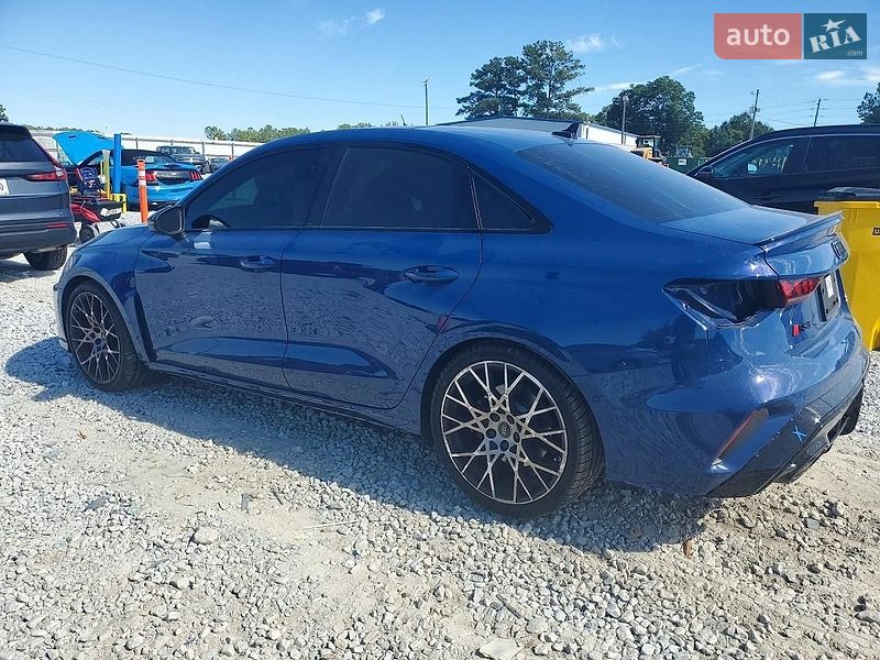 Седан Audi RS3 2025 в Львове