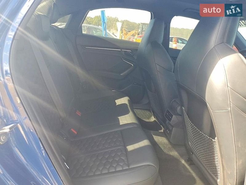 Седан Audi RS3 2025 в Львове