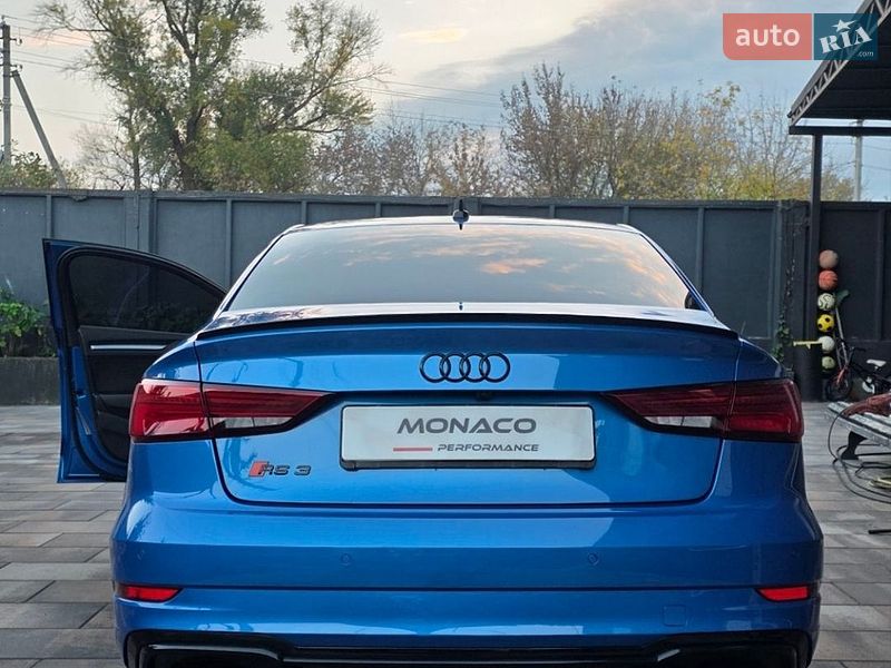 Седан Audi RS3 2017 в Киеве
