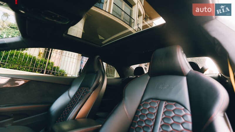 Купе Audi RS5 2018 в Киеве фото 31 Купе Audi RS5 2018 в Киеве