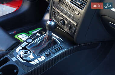 Купе Audi RS5 2011 в 