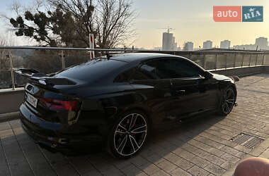 Купе Audi RS5 2018 в 