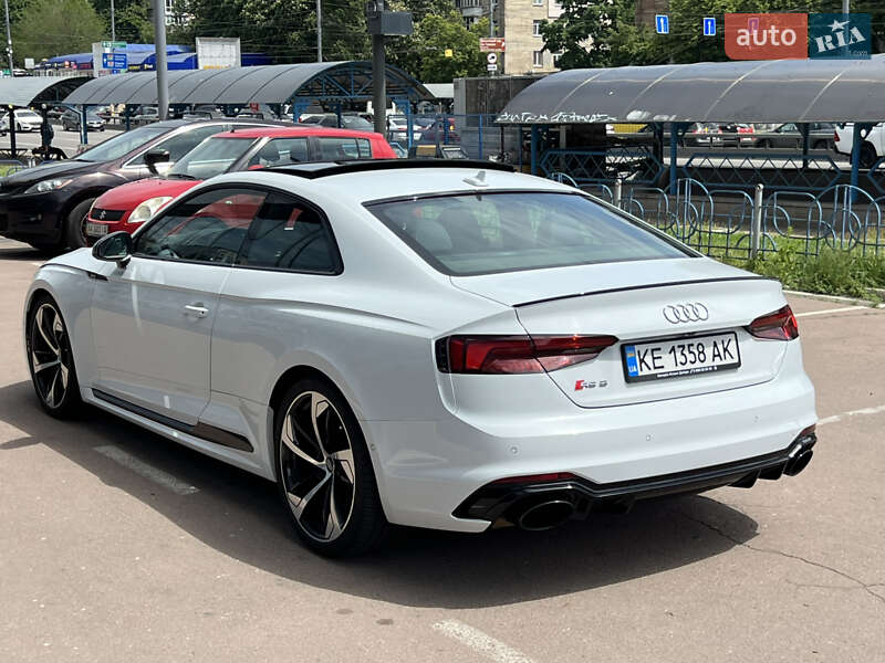 Купе Audi RS5 2019 в Киеве