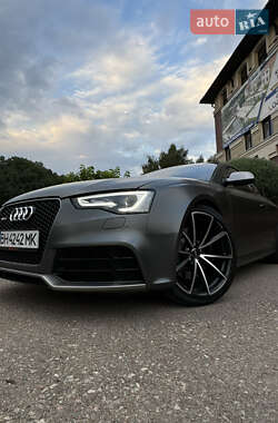 Купе Audi RS5 2015 в 