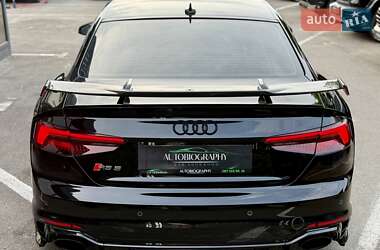 Купе Audi RS5 2018 в 