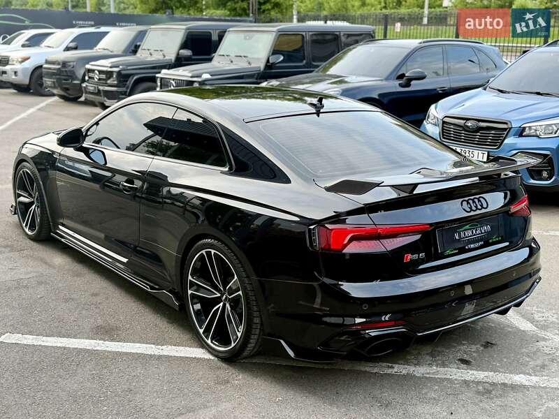 Купе Audi RS5 2018 в Киеве