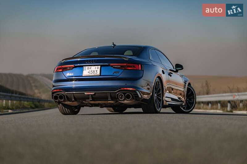 Купе Audi RS5 2019 в Ровно