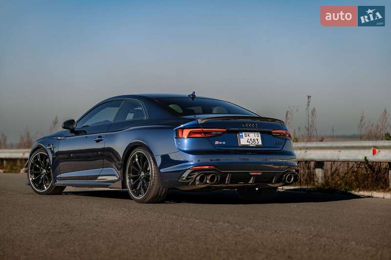 Купе Audi RS5 2019 в Ровно
