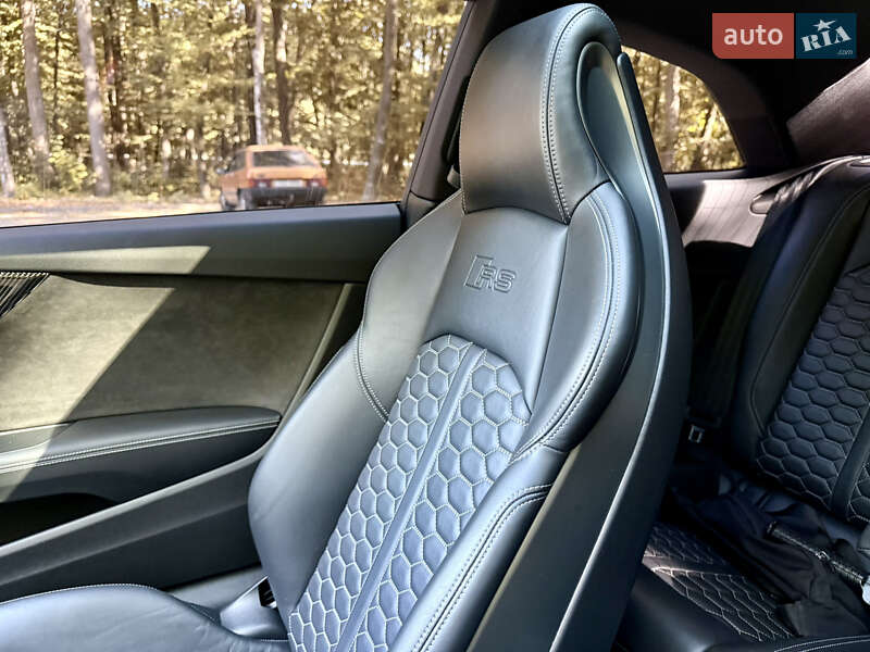 Купе Audi RS5 2018 в Умани