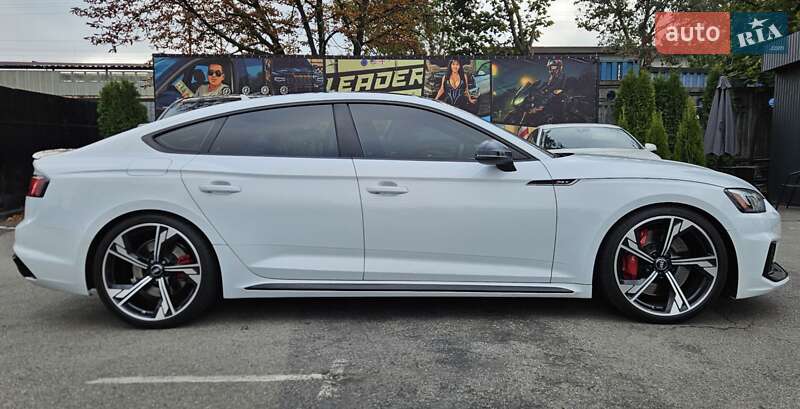 Купе Audi RS5 2019 в Киеве