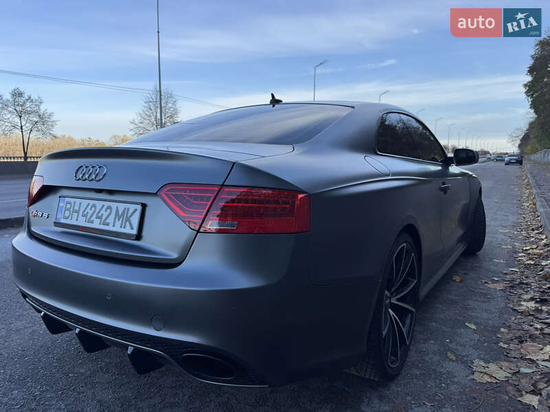 Купе Audi RS5 2015 в Києві