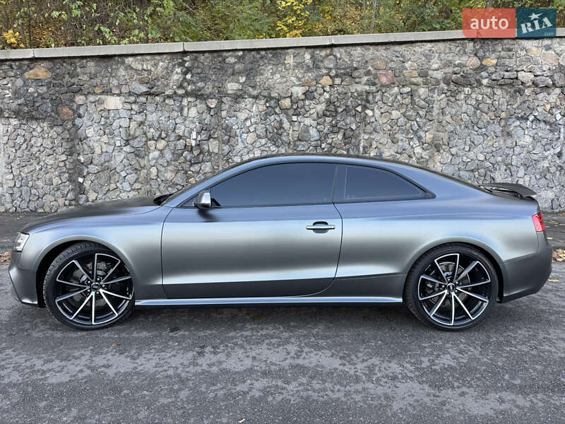 Купе Audi RS5 2015 в Києві