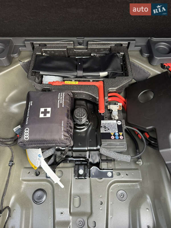 Купе Audi RS5 2023 в Киеве