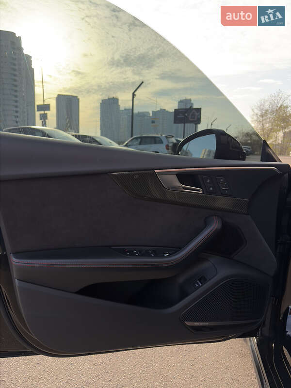 Купе Audi RS5 2019 в Києві фото 33 Купе Audi RS5 2019 в Києві