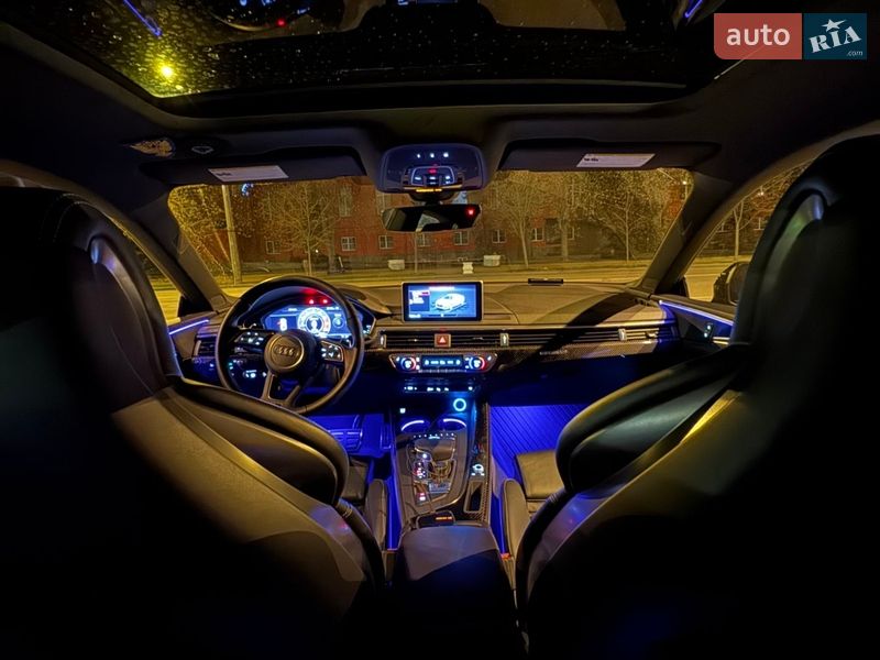 Купе Audi RS5 2018 в Киеве