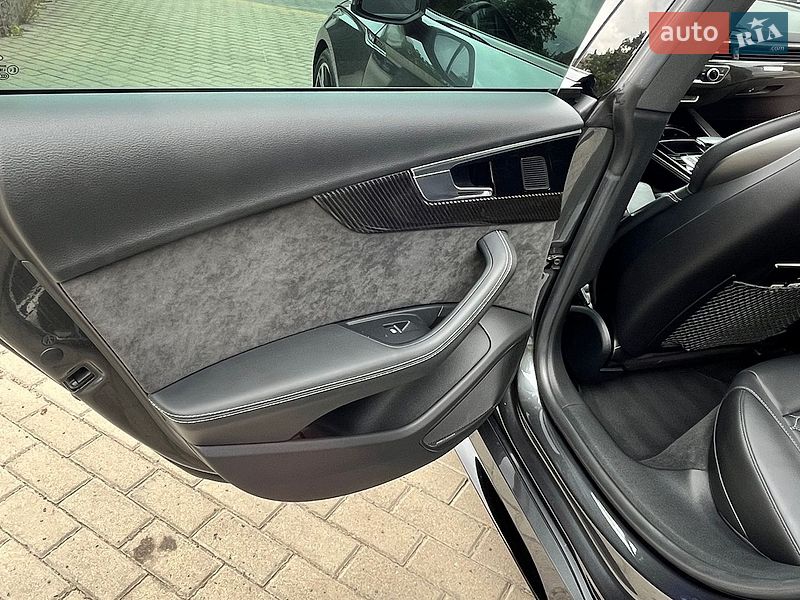 Купе Audi RS5 2021 в Ивано-Франковске