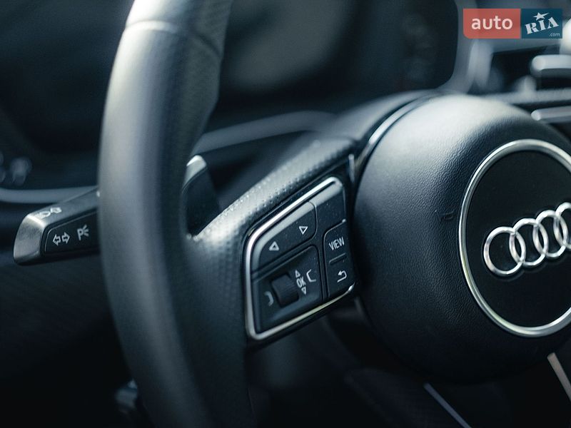 Купе Audi RS5 2018 в Полтаве