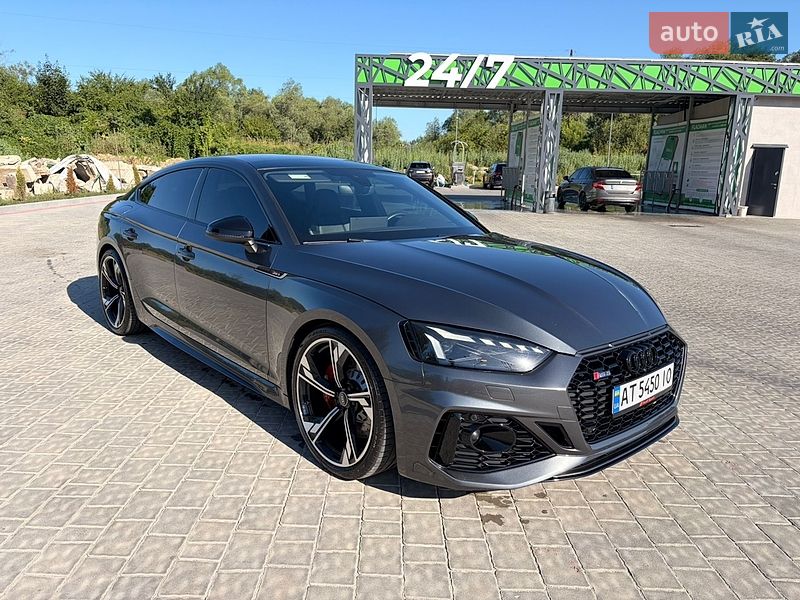 Audi RS5, фото з оголошення