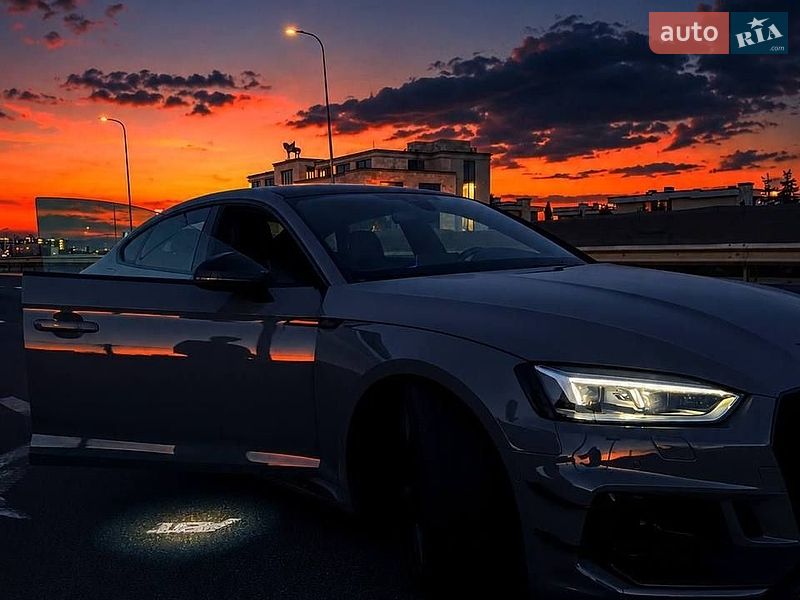 Купе Audi RS5 2018 в Львові