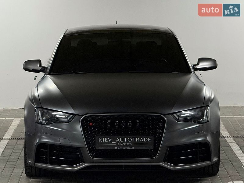Купе Audi RS5 2015 в Киеве