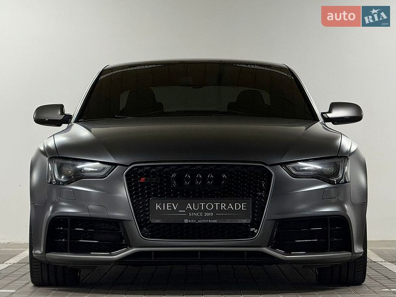 Купе Audi RS5 2015 в Киеве
