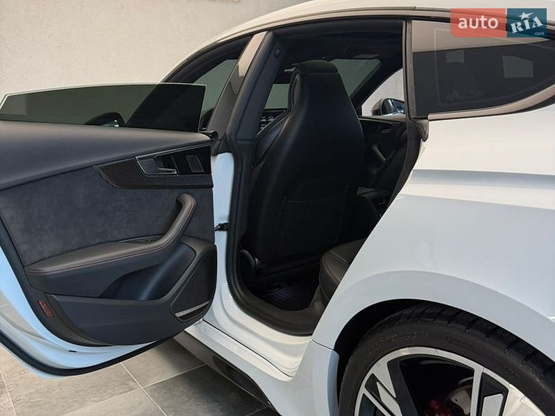 Купе Audi RS5 2021 в Одесі