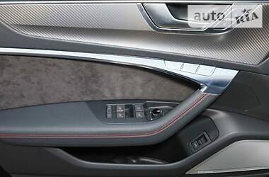 Универсал Audi RS6 2019 в 