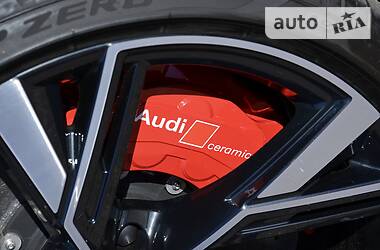 Седан Audi RS6 2020 в Киеве