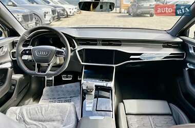 Универсал Audi RS6 2025 в 