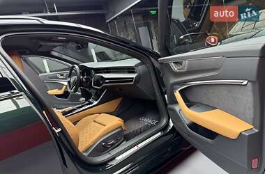 Универсал Audi RS6 2025 в 