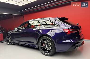 Универсал Audi RS6 2025 в 