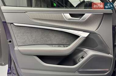 Универсал Audi RS6 2025 в 