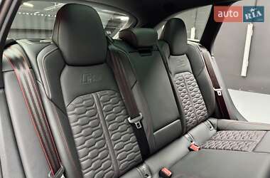 Универсал Audi RS6 2025 в 