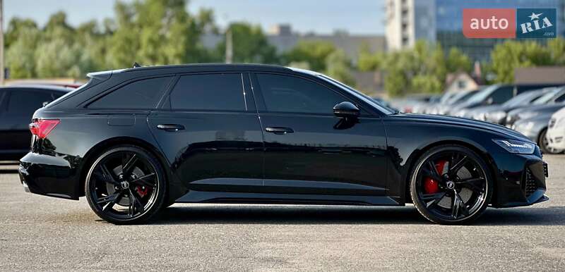 Универсал Audi RS6 2024 в Киеве