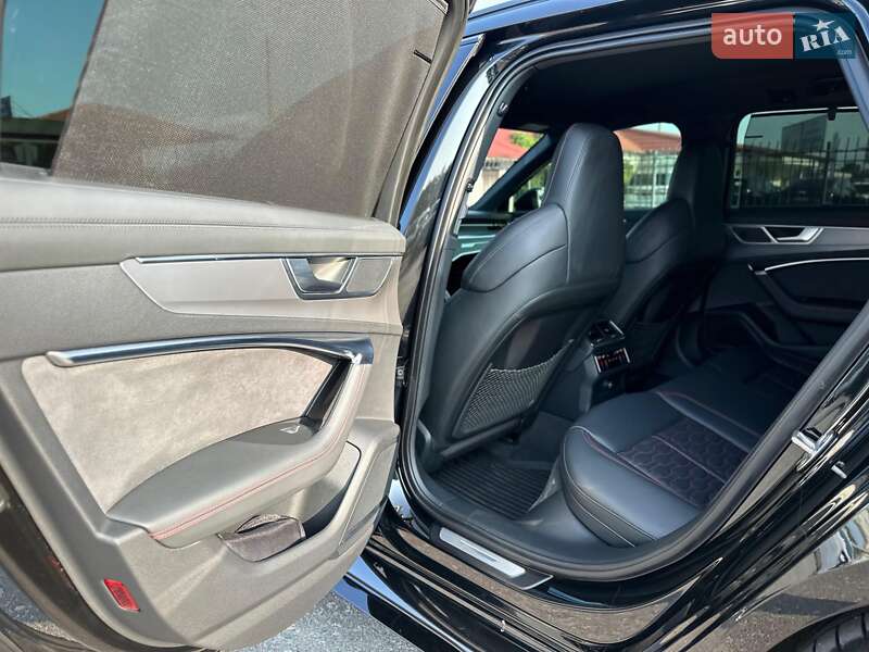 Универсал Audi RS6 2024 в Киеве