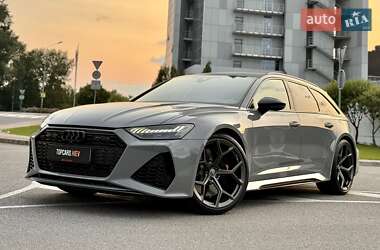 Універсал Audi RS6 2024 в 