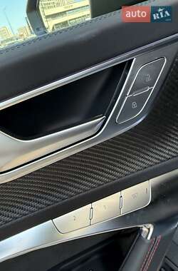 Универсал Audi RS6 2024 в 