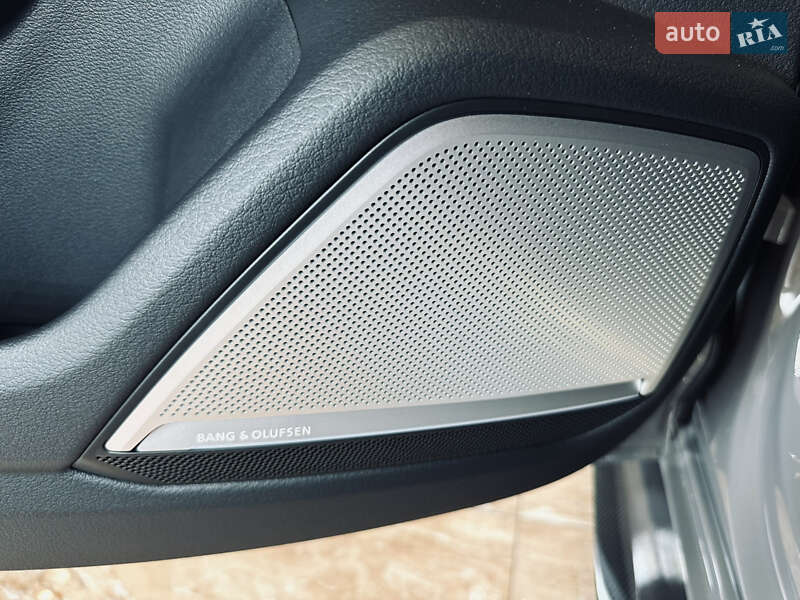 Универсал Audi RS6 2024 в Киеве