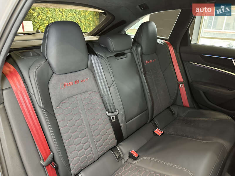 Универсал Audi RS6 2024 в Киеве