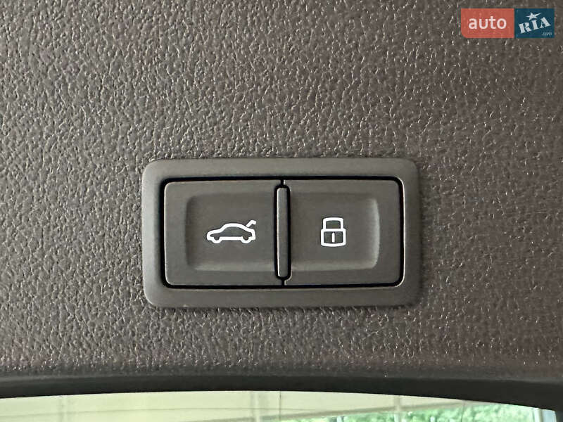 Универсал Audi RS6 2024 в Киеве