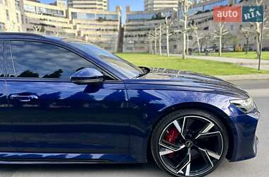 Универсал Audi RS6 2021 в 
