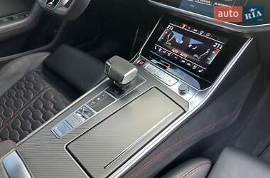 Универсал Audi RS6 2021 в 