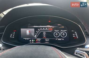 Универсал Audi RS6 2021 в 