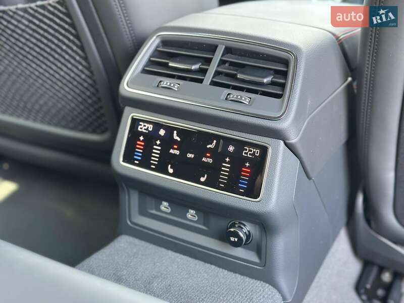 Универсал Audi RS6 2025 в Киеве