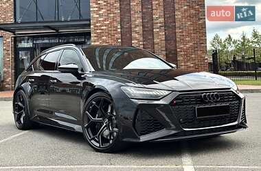 Универсал Audi RS6 2025 в 